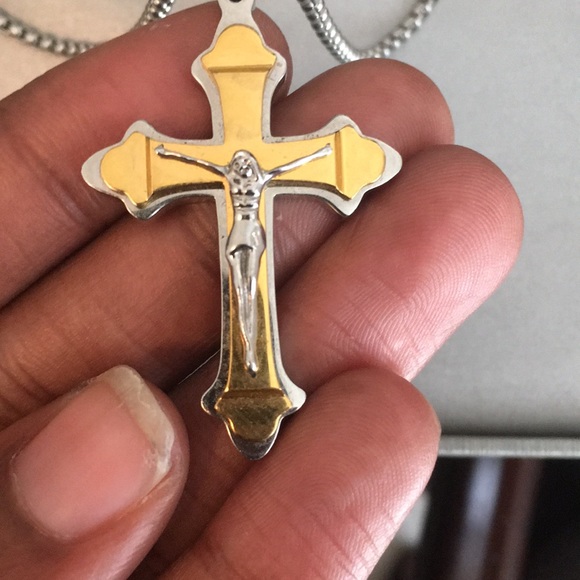 Shaquille Oneal Crucifix Twotone 